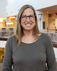 Sue Wroblewski 200x250