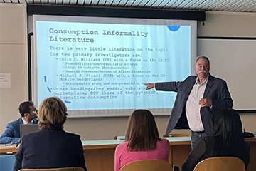 Michael Pisani gives a presentation to students at the University of Sannio in Benevento, Italy.