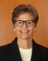 20251030-Julie-Croy-headshot-01-200x250