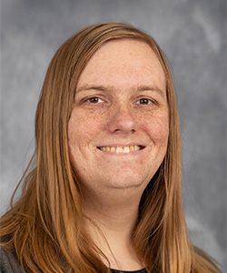 20250130_TraciWarner_250x300