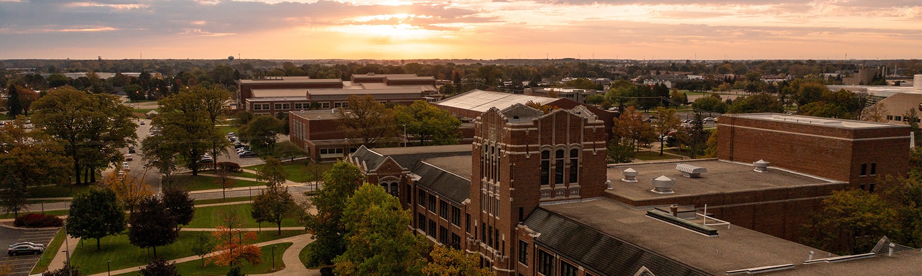 Warriner Hall at sunset