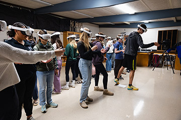 26-04-30 augmented reality high school course as-0011-360x240