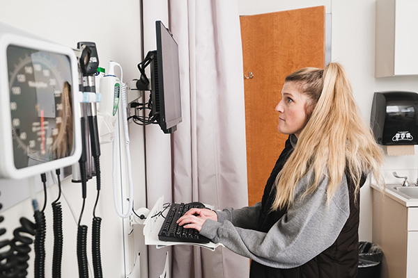 Athletic Training student working