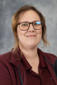 24-11-07 Casey Peacock Portraits-8 (1)